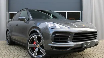Grijs Gebruikt 2020 Porsche Cayenne SUV | € 67.950 (Super prijs)