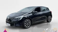 Zwart Gebruikt 2022 Renault Clio V Intens Hatchback | € 12.430 (Goede deal)