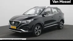 Zwart Gebruikt 2019 MG ZS Luxury Sedan | € 13.495 (Eerlijke prijs)