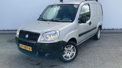 Zilver Gebruikt 2006 Fiat Doblò Basis MPV | € 950 (Goede deal)