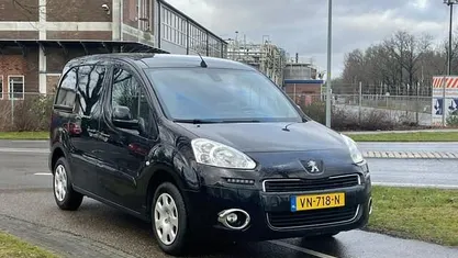 Gebruikt 2015 Peugeot Partner MPV | € 4.999 (Eerlijke prijs)