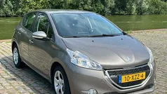 Grijs Gebruikt 2012 Peugeot 208 Active Hatchback | € 4.999 (Eerlijke prijs)
