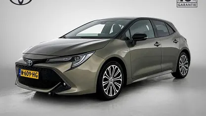 Bruin Occasion 2021 Toyota Corolla Style Hatchback | € 19.945 (Goede deal)