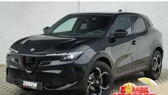 Gebruikt 2025 Alfa Romeo Junior Edizione Speciale SUV | € 38.900 (Eerlijke prijs)