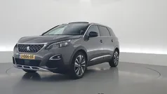 Grijs Gebruikt 2020 Peugeot 5008 GT-line MPV | € 23.900 (Eerlijke prijs)