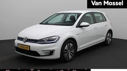 Occasion 2020 VW e-Golf Hatchback | € 11.900 (Super prijs)