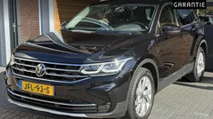 Zwart Gebruikt 2021 VW Tiguan Business+ SUV | € 32.749 (Super prijs)