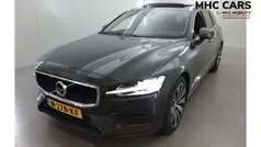 Grijs Gebruikt 2021 Volvo V60 Business Edition Stationwagen | € 27.900 (Goede deal)