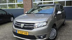 Bruin Gebruikt 2014 Dacia Logan MCV Lauréate MPV | € 5.495 (Eerlijke prijs)
