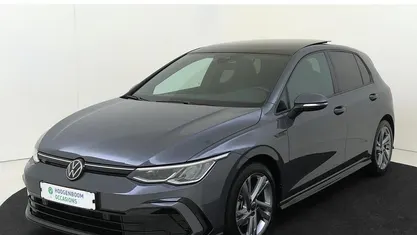 Gebruikt 2023 VW Golf VIII R-line Hatchback | € 31.950 (Eerlijke prijs)