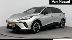 Gebruikt 2023 MG MG4 EV Luxury Hatchback | € 22.240 (Eerlijke prijs)