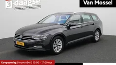 Grijs Gebruikt 2022 VW Passat Business Stationwagen | € 24.400 (Eerlijke prijs)