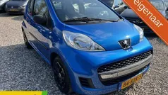Blauw Gebruikt 2011 Peugeot 107 Hatchback | € 3.950 (Eerlijke prijs)