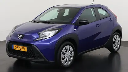 Gebruikt 2024 Toyota Aygo X Play SUV | € 17.690 (Goede deal)