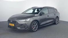 Gebruikt 2022 Ford Focus ST-Line Stationwagen | € 17.945 (Eerlijke prijs)