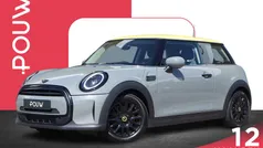 Grijs Gebruikt 2022 Mini Cooper Business Hatchback | € 19.950 (Eerlijke prijs)