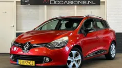 Rood Gebruikt 2013 Renault Clio GrandTour Expression Stationwagen | € 6.795 (Eerlijke prijs)