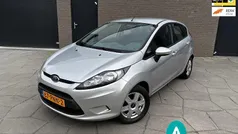 Grijs, metallic lak Gebruikt 2011 Ford Fiesta Limited Hatchback | € 4.895 (Eerlijke prijs)