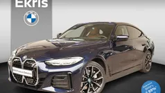 Blauw Gebruikt 2023 BMW i4 Executive Sedan | € 51.450 (Eerlijke prijs)