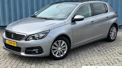 Grijs Gebruikt 2021 Peugeot 308 Allure Hatchback | € 14.645 (Eerlijke prijs)