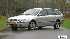 Gebruikt 2002 Volvo V40 Stationwagen | € 2.950 (Eerlijke prijs)
