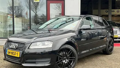Zwart Gebruikt 2010 Audi A3 Sportback Sport Hatchback | € 4.999 (Goede deal)