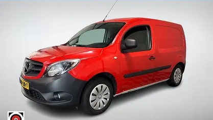 Wit Occasion 2019 Mercedes Citan 108 Van | € 6.250 (Goede deal)