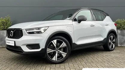 Occasion 2021 Volvo XC40 R-Design SUV | € 25.895 (Eerlijke prijs)
