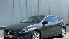 Gebruikt 2014 Volvo V60 Summum Stationwagen | € 9.950 (Eerlijke prijs)