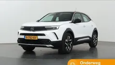 Wit Gebruikt 2022 Opel Mokka-e Elegance SUV | € 18.935 (Eerlijke prijs)