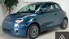 Gebruikt 2022 Fiat 500e Icon Sedan | € 17.845 (Eerlijke prijs)