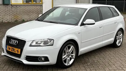 Occasion 2013 Audi A3 Sportback S-Line Hatchback | € 6.995 (Goede deal)