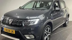 Grijs Gebruikt 2020 Dacia Sandero Stepway Hatchback | € 13.645 (Goede deal)