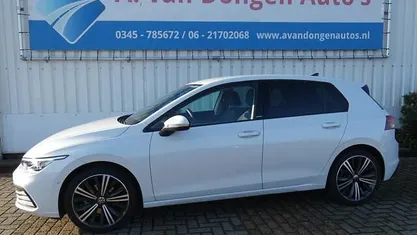 Occasion 2021 VW Golf VII R-line Hatchback | € 21.895 (Super prijs)