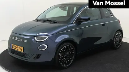Groen Gebruikt 2023 Fiat 500e La Prima Hatchback | € 23.440 (Eerlijke prijs)