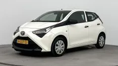 Gebruikt 2020 Toyota Aygo Hatchback | € 10.245 (Eerlijke prijs)