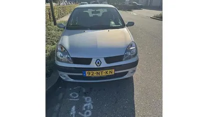 Occasion Renault Clio II Dynamique 107 PK (78 kW) 2004 Hatchback