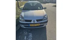 Gebruikt 2004 Renault Clio II Dynamique Hatchback | € 2.000 (Eerlijke prijs)
