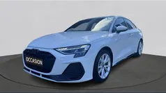 Wit, metallic lak Gebruikt 2024 Audi A3 Comfort Sedan | € 36.950 (Eerlijke prijs)