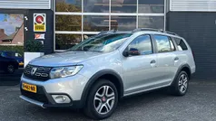 Grijs Gebruikt 2020 Dacia Logan MCV Stepway MPV | € 10.995 (Eerlijke prijs)