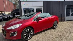 Rood Gebruikt 2011 Peugeot 308 CC Cabriolet | € 3.995 (Eerlijke prijs)
