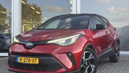 Occasion 2023 Toyota C-HR Premium SUV | € 29.900 (Eerlijke prijs)