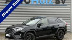 Zwart Gebruikt 2020 Toyota RAV4 Executive SUV | € 31.990 (Eerlijke prijs)