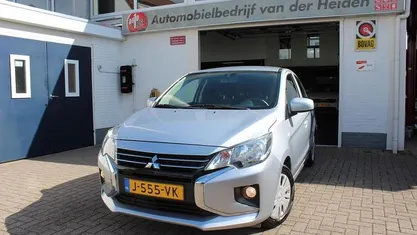 Grijs Gebruikt 2020 Mitsubishi Space Star Hatchback | € 8.950 (Eerlijke prijs)
