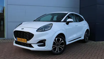 Wit Occasion 2021 Ford Puma ST-Line SUV | € 18.900 (Eerlijke prijs)