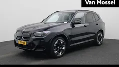 Zwart Gebruikt 2022 BMW iX3 Executive SUV | € 42.645 (Eerlijke prijs)
