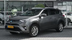 Grijs, metallic lak Gebruikt 2019 Toyota RAV4 Hybrid Plus SUV | € 26.950 (Super prijs)