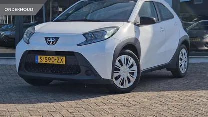 Occasion 2023 Toyota Aygo X Play SUV | € 15.450 (Goede deal)