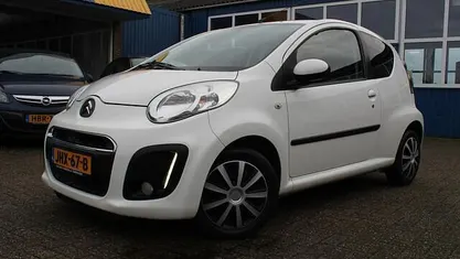 Wit Gebruikt 2014 Citroën C1 Hatchback | € 4.444 (Eerlijke prijs)