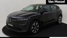 Zwart Gebruikt 2023 Renault Megane E-Tech Evolution Hatchback | € 28.930 (Eerlijke prijs)